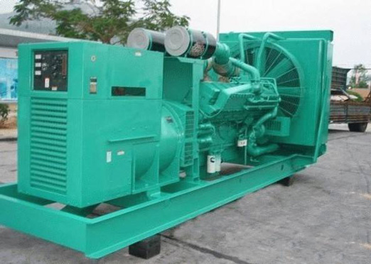 山东75kw康明斯柴油发电车出租_COPY_COPY